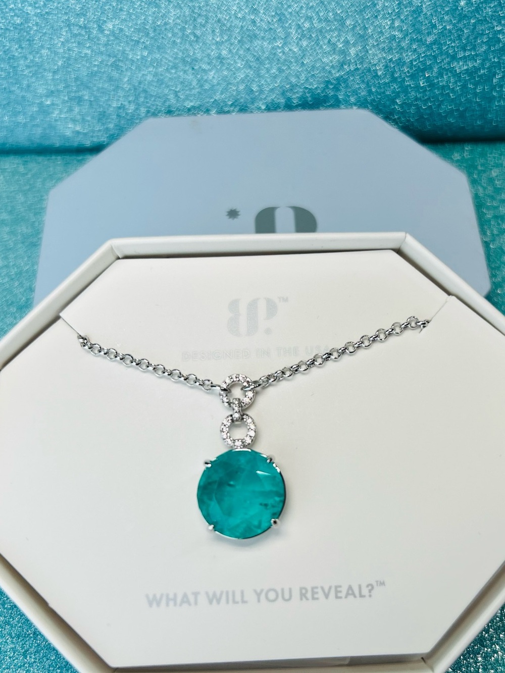 Bomb Party Necklace Lab Created Emerald Green Pendant NK43396
